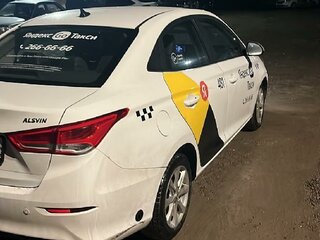2023 Changan Alsvin, белый, 658630 рублей, вид 2