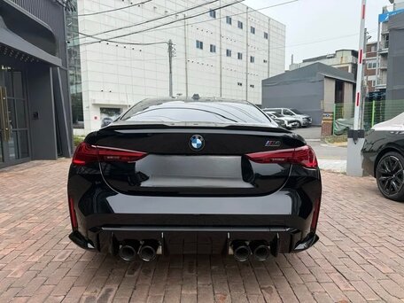 2026 BMW M4 Competition Package G82/G83 Рестайлинг, чёрный, 18500000 рублей, вид 3