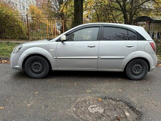 2009 Kia Rio II, серебристый, 270000 рублей, вид 4