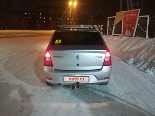 2014 Renault Logan I Рестайлинг, серебристый, 1000000 рублей, вид 2
