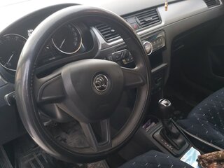 2017 Skoda Rapid I Рестайлинг, белый, 1230000 рублей, вид 5
