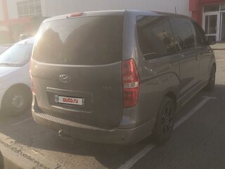 2010 Hyundai H-1 II, серый, 1500000 рублей, вид 3