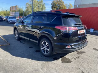 2017 Toyota RAV4 IV (XA40) Рестайлинг, чёрный, 2150000 рублей, вид 5
