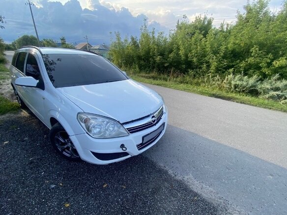 2007 Opel Astra H, белый, 680000 рублей