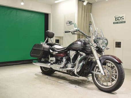 2008 Yamaha XV 1900, серебристый, 866879 рублей, вид 4