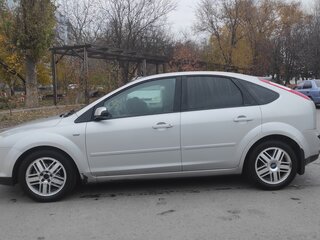 2007 Ford Focus II, серебристый, 985000 рублей, вид 4