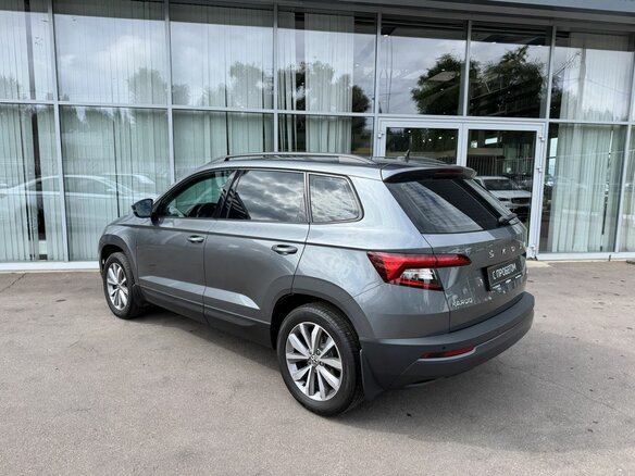 2021 Skoda Karoq DSG7 I, серый, 2153000 рублей - вид 6