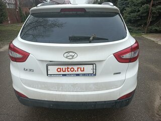 2013 Hyundai ix35 I Рестайлинг, белый, 1700000 рублей, вид 4