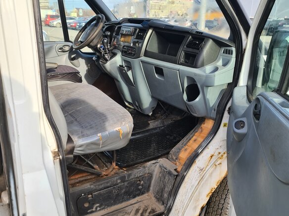 2013 Ford Transit, белый, 750000 рублей - вид 3