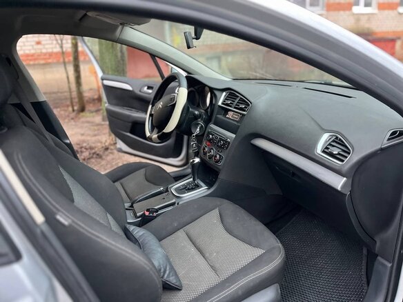 2015 Citroen C4 II, серебристый, 650000 рублей - вид 20
