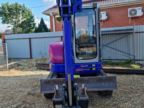 2016 Komatsu PC38, синий, 2700000 рублей - вид 7