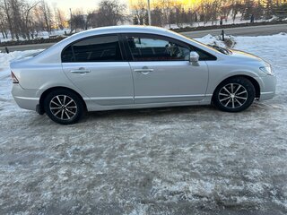 2007 Honda Civic VIII, серебристый, 800000 рублей, вид 4