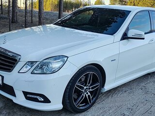 2011 Mercedes-Benz E-Класс 200 7G-Tronic IV (W212, S212, C207), белый, 1600000 рублей, вид 1