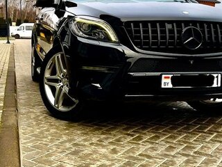 2014 Mercedes-Benz M-Класс 400 III (W166), чёрный, 2990000 рублей, вид 3