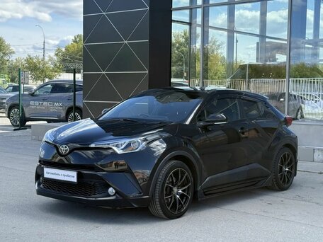 Toyota C-HR I