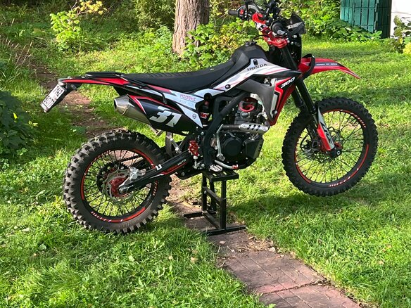 2024 Regulmoto CR-Z 300, чёрный, 225000 рублей