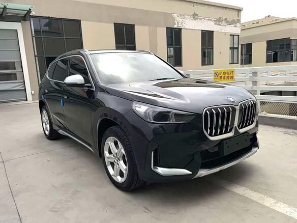 2023 BMW X1 Long 20Li sDrive III (U11/U12), белый, 2830000 рублей - вид 2