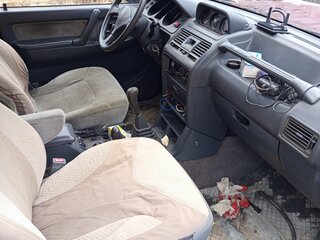 1993 Mitsubishi Pajero II, пурпурный, 180000 рублей, вид 5