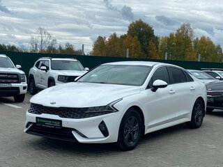 2021 Kia K5 III, белый, 2440000 рублей, вид 1