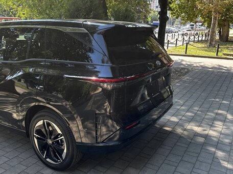 2026 Toyota bZ3X 58.3 kWh, чёрный, 2900000 рублей, вид 5