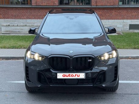 2025 BMW X5 M60i IV (G05/G18) Рестайлинг, серый, 13300000 рублей, вид 2