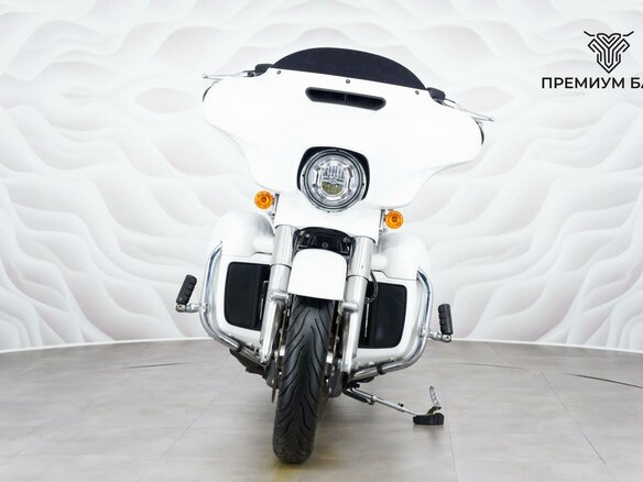 2017 Harley-Davidson Street Glide Special, белый, 1627000 рублей - вид 3