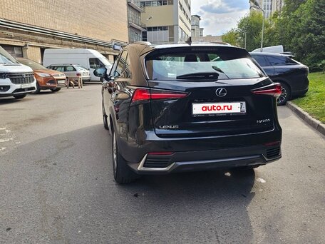 2020 Lexus NX 200 I Рестайлинг, чёрный, 4250000 рублей, вид 4