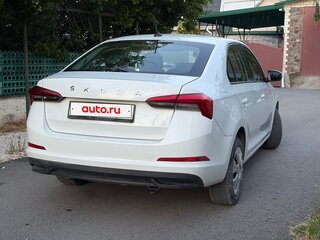 2021 Skoda Rapid II, жёлтый, 1370000 рублей, вид 5