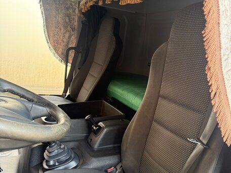 2012 Mercedes-Benz Atego, синий, 4850000 рублей, вид 4