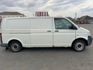 2008 Volkswagen Transporter T5, белый, 650000 рублей, вид 2