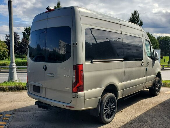 2022 Mercedes-Benz Sprinter, белый, 18500000 рублей - вид 2