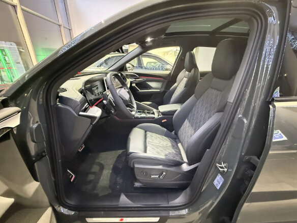 2026 Audi Q5 L III (GU), зелёный - вид 1