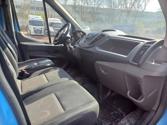 2021 Ford Transit, синий, 2400000 рублей - вид 5