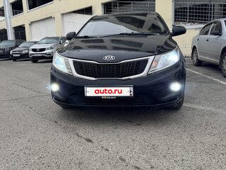 2012 Kia Rio 5-speed III, чёрный, 570000 рублей, вид 1