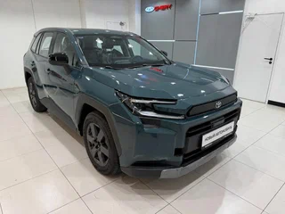 2026 Toyota RAV4 VI (XA60), зелёный, 4700000 рублей, вид 3