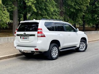 2016 Toyota Land Cruiser Prado 150 Series Рестайлинг 1, белый, 4150000 рублей, вид 4