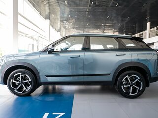 2026 Jaecoo J7 I Рестайлинг, серый, 3299000 рублей, вид 4