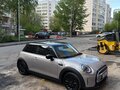 2021 Mini Hatch Cooper III (F55/F56) Рестайлинг 2, серый, 2600000 рублей