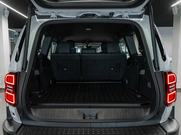 2025 Toyota Land Cruiser Prado 250 Series, белый, 9990000 рублей - вид 25