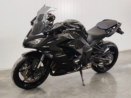 2020 Kawasaki Z 1000SX, чёрный, 1029000 рублей, вид 4