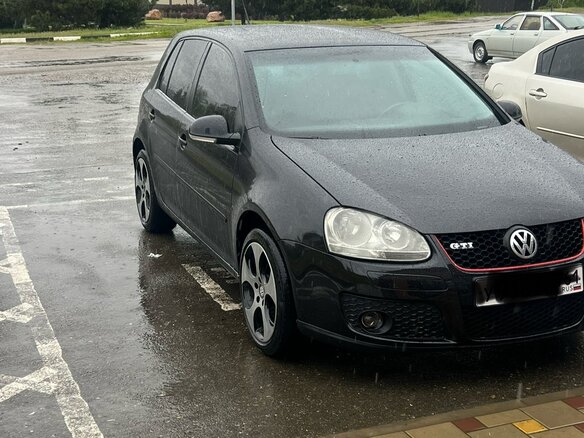 2005 Volkswagen Golf V, чёрный, 650000 рублей - вид 4
