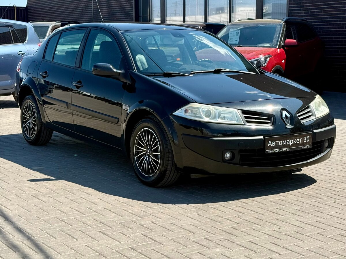 Открыть фотографии: Renault Megane II Рестайлинг