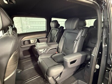 2026 Mercedes-Benz V-Класс Extra Long 300 d экстра длинный III (W447) Рестайлинг 2, чёрный, 15291880 рублей, вид 2