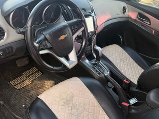 2013 Chevrolet Cruze I Рестайлинг, серебристый, 699000 рублей, вид 5