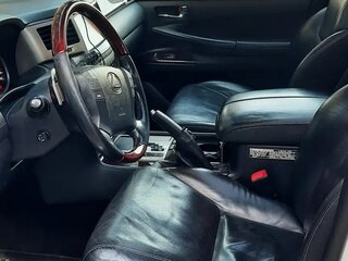 2013 Lexus LX 570 III Рестайлинг, серебристый, 4059000 рублей, вид 3