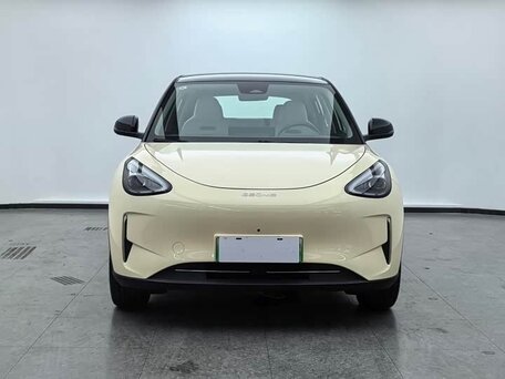 2025 Geely Geome Xingyuan 40.16 kWh, зелёный, 1803003 рублей, вид 3
