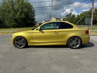 2010 BMW 1 серии 135i I (E82/E88) Рестайлинг 2, золотистый, 1350000 рублей, вид 1