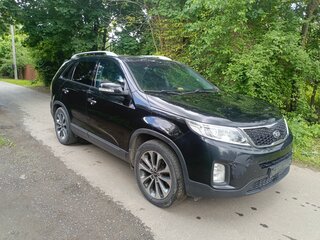 2013 Kia Sorento II Рестайлинг, чёрный, 1900000 рублей, вид 3