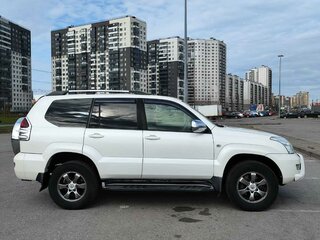 2006 Toyota Land Cruiser Prado 120 Series, белый, 1750000 рублей, вид 3