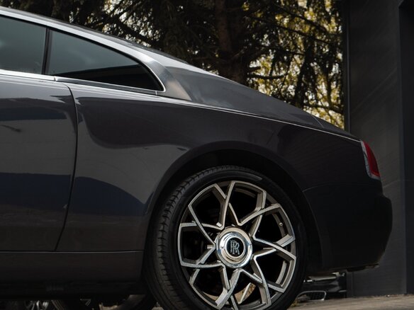 2014 Rolls-Royce Wraith, бежевый, 16900000 рублей - вид 8